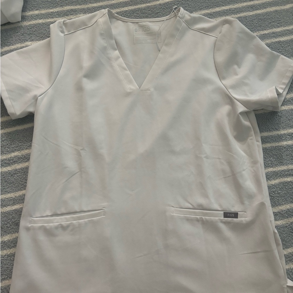 Figs Optic White Scrub Top